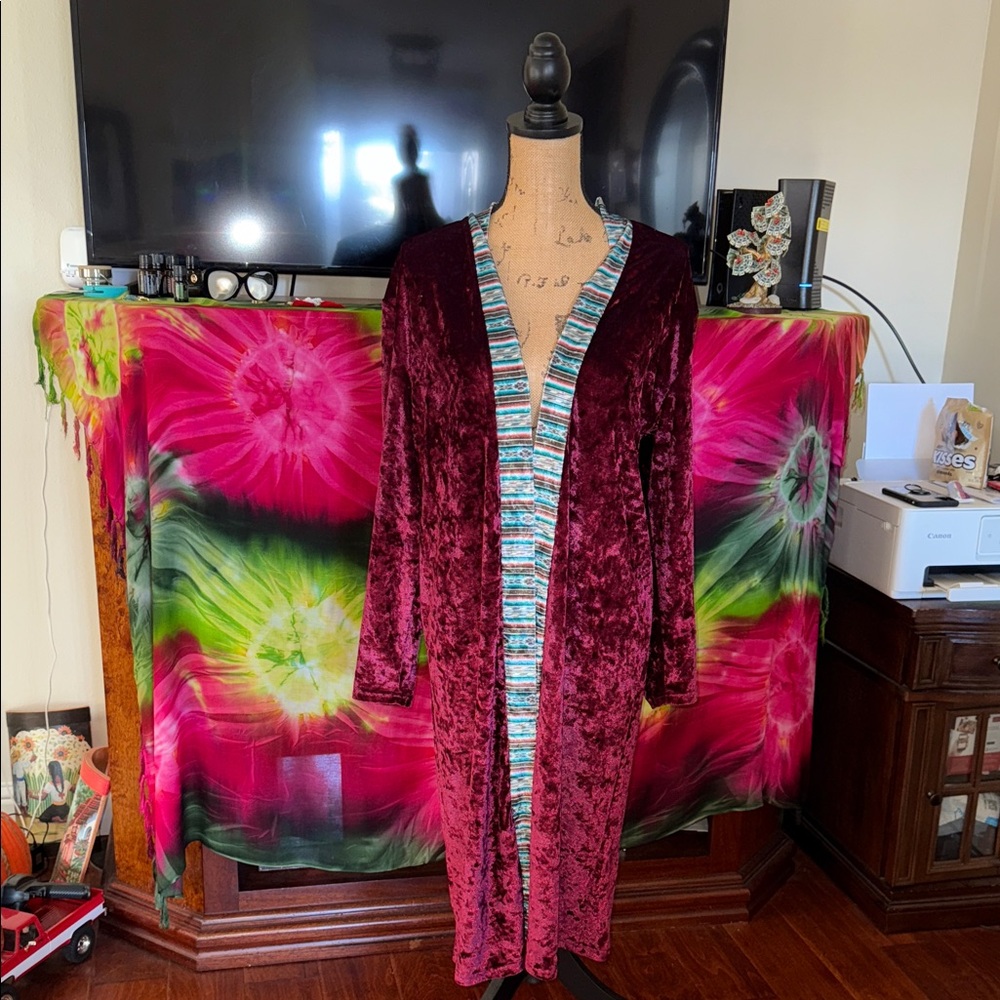 Elegant Burgundy Velvet Robe with Patterned Trim